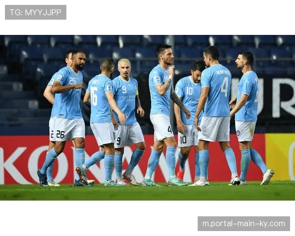 墨尔本城跑动距离优势明显 持续施压拖垮对手防线 墨尔本城跑动距离优势明显 持续施压拖垮对手防线